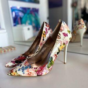 Steve Madden floral heels
